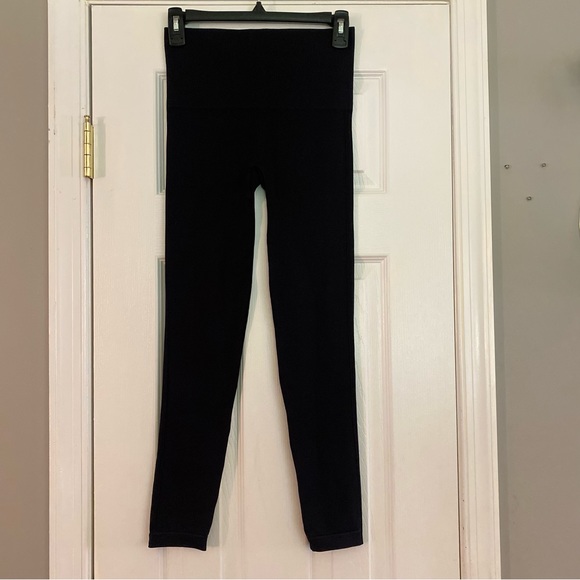 SPANX Pants - Spanx Look At Me Now Seamless Shaping Black Leggings Medium